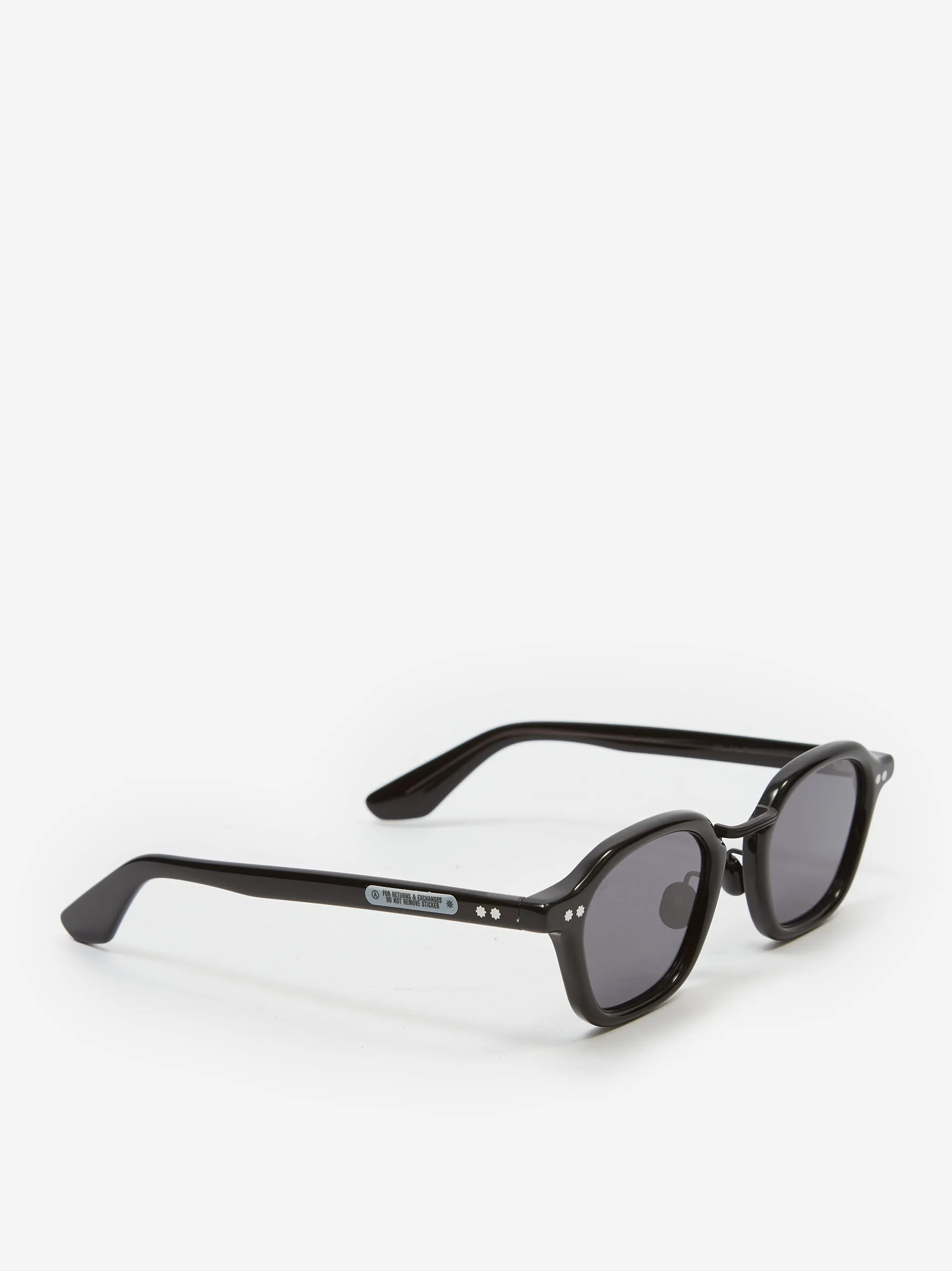 AKILA Iris Sunglasses - Black/Black