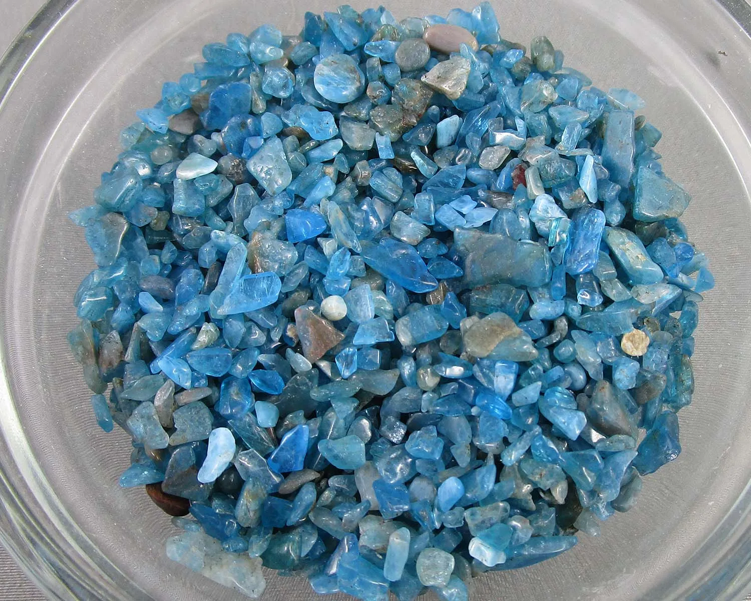 Blue Apatite Chips (Undrilled) 100g (G079)