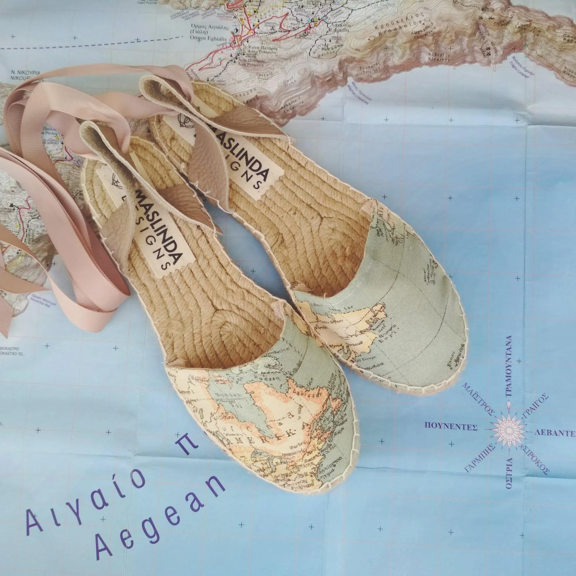 Espadrilles Sandals - Wold Map Print - Classic Sole