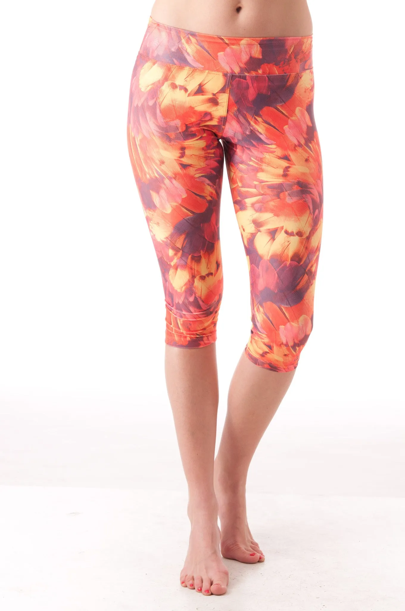 Fallen Feathers Capri Leggings