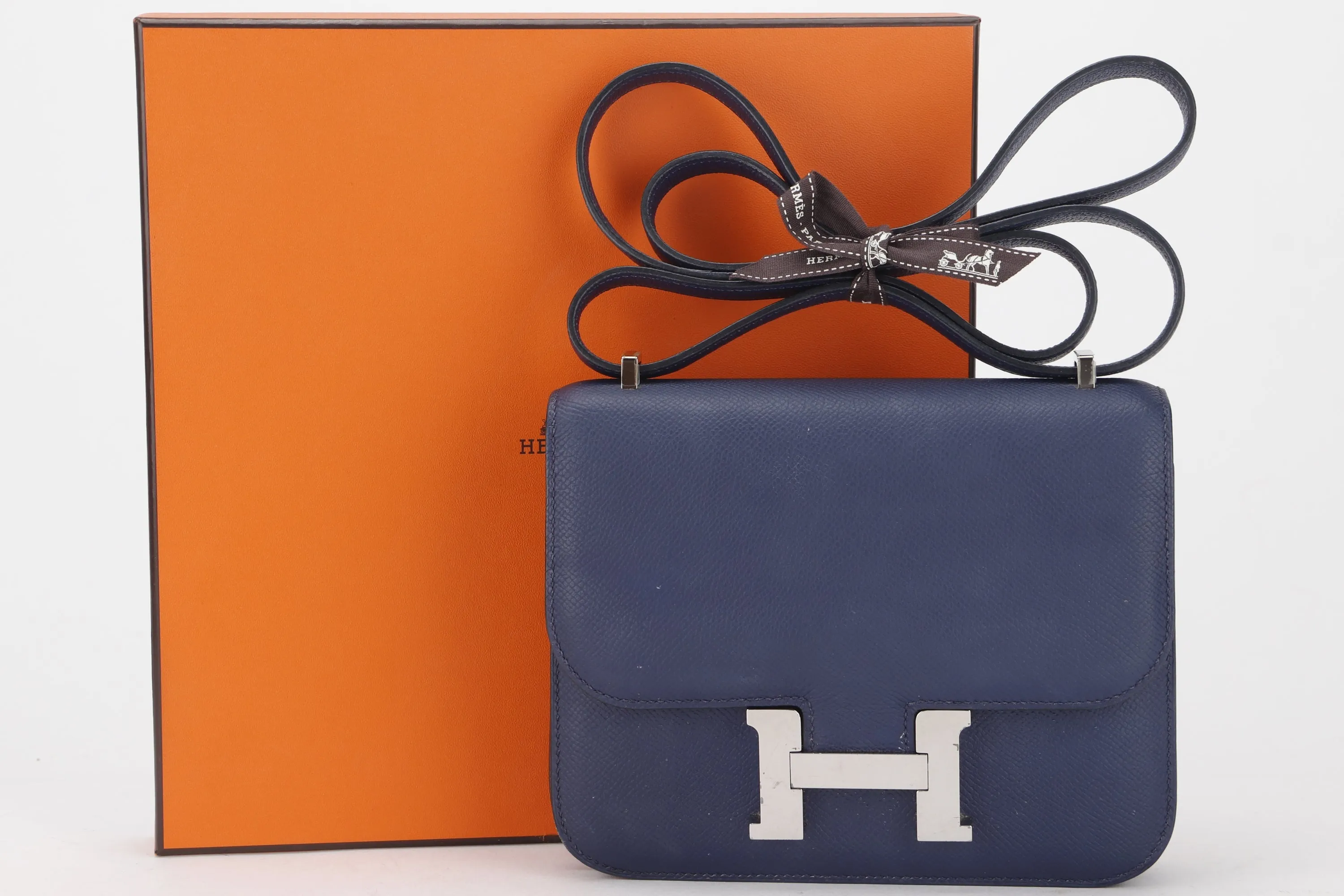 HERMES CONSTANCE 18 (STAMP A (2017)) BLUE SAPPHIRE EPSOM LEATHER PALLADIUM HARDWARE, WITH BOX, NO DUST COVER