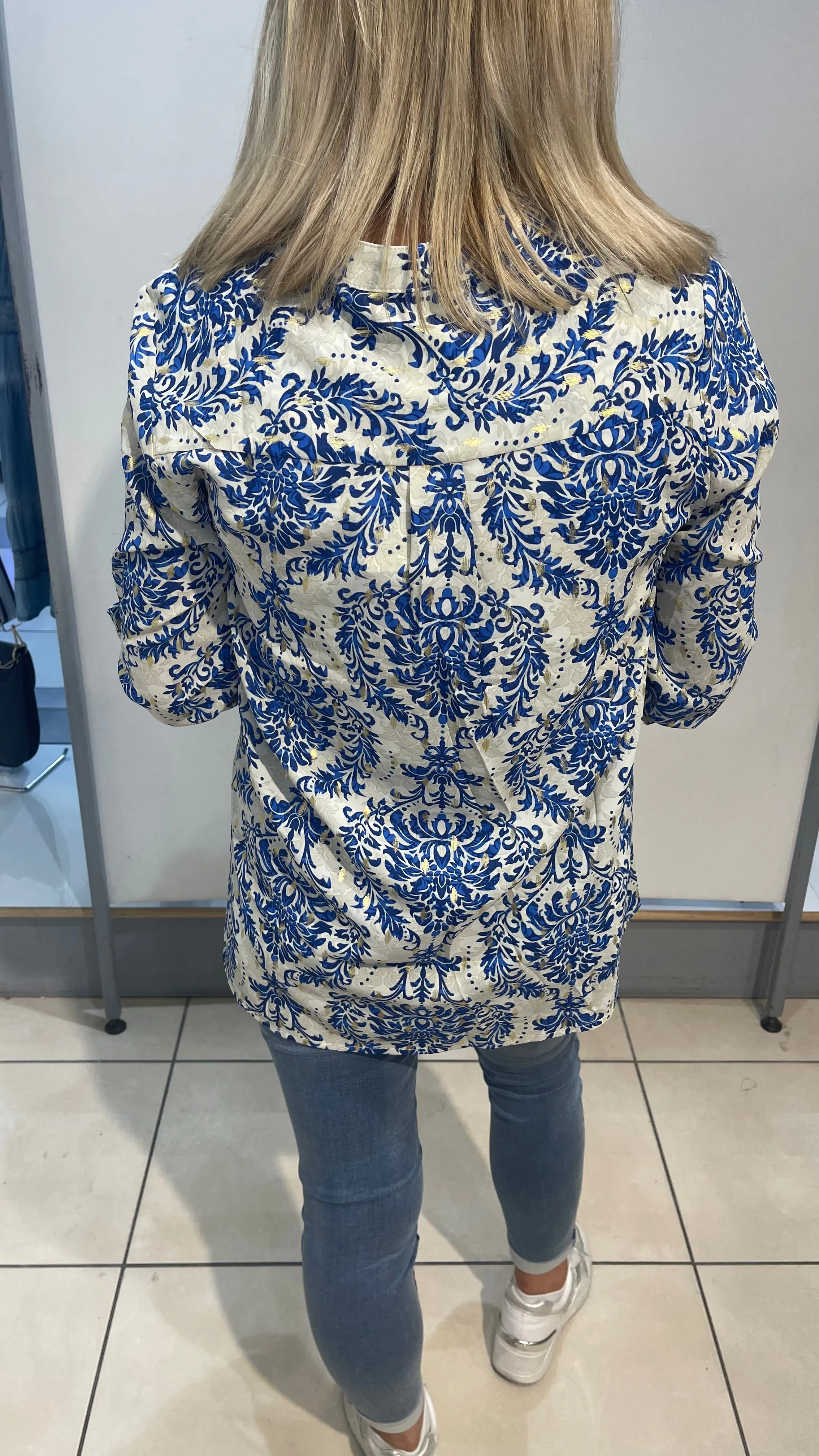 Ivy - Blue Damask Print Button Top