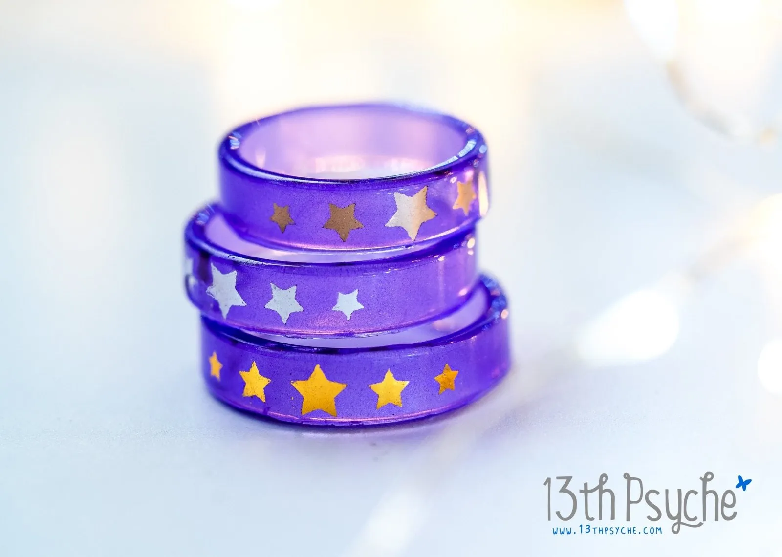 Metallic stars resin ring