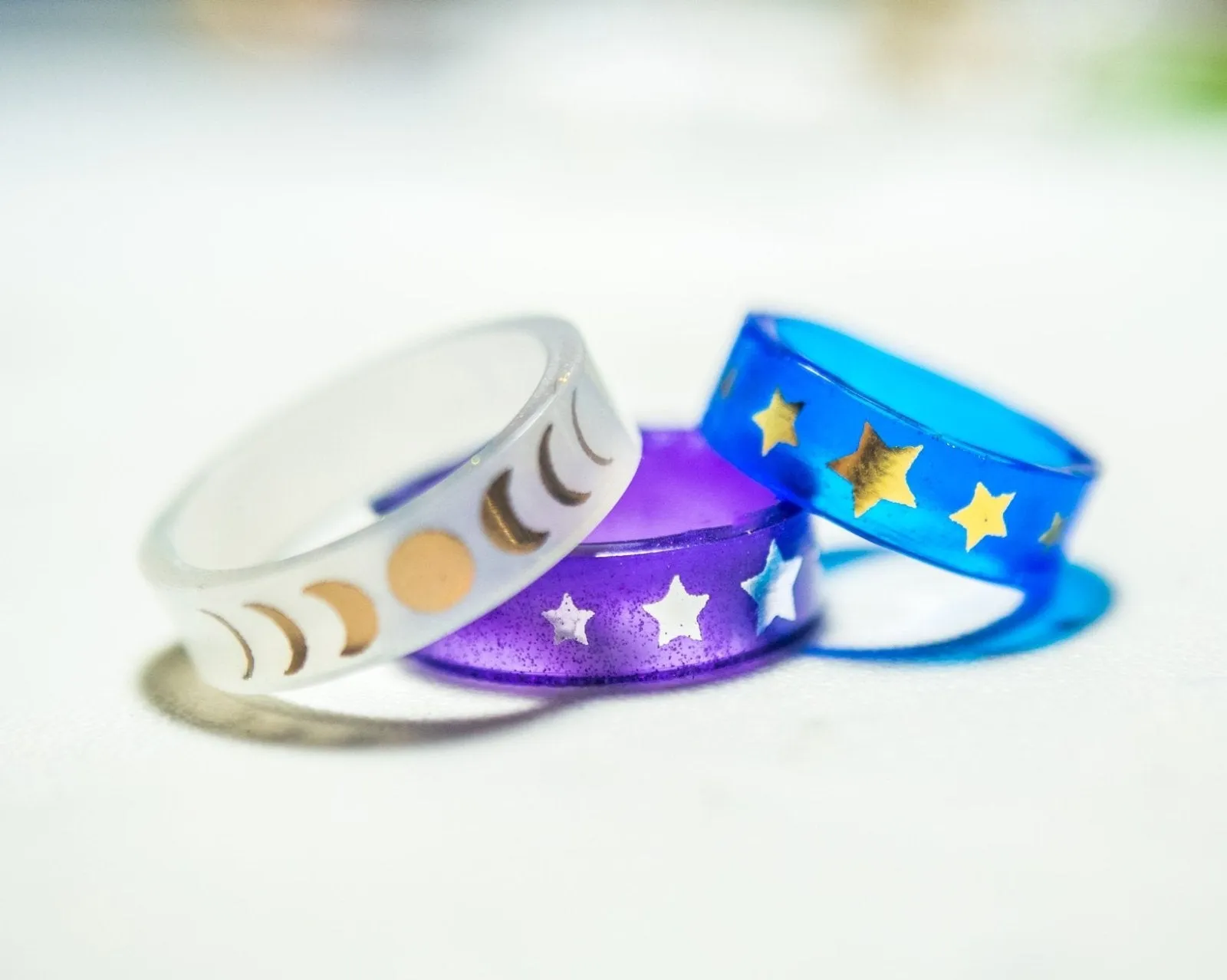 Metallic stars resin ring