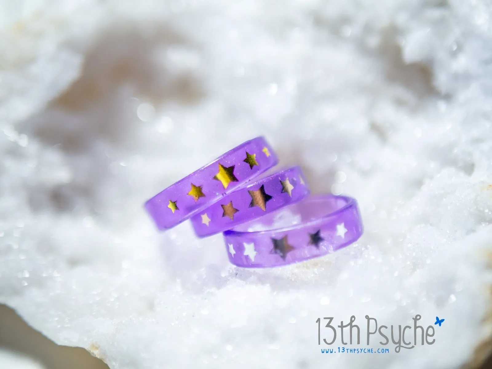 Metallic stars resin ring