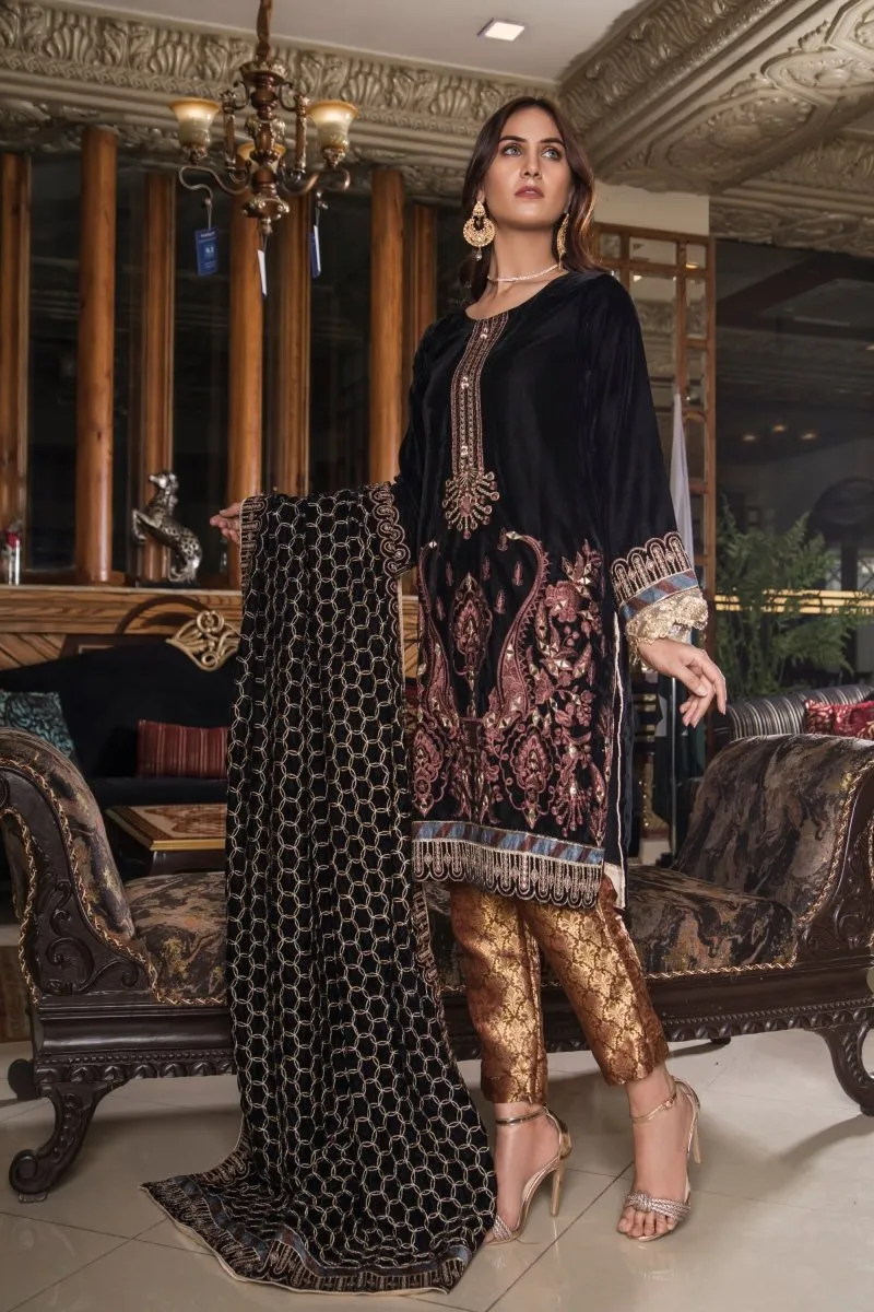 Mihrimah Embroidered Velvet 3 Piece Suit MIH07