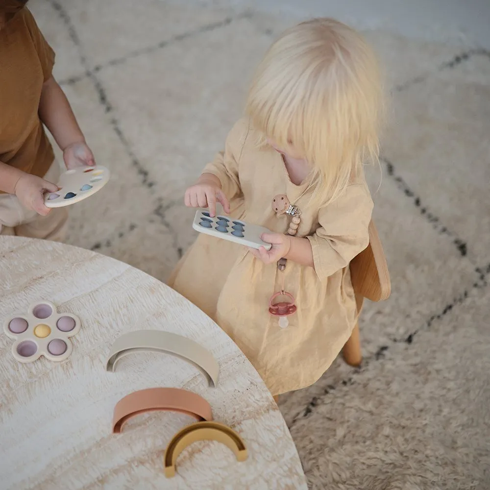 Mushie Phone Press Toy - Cambridge Blue