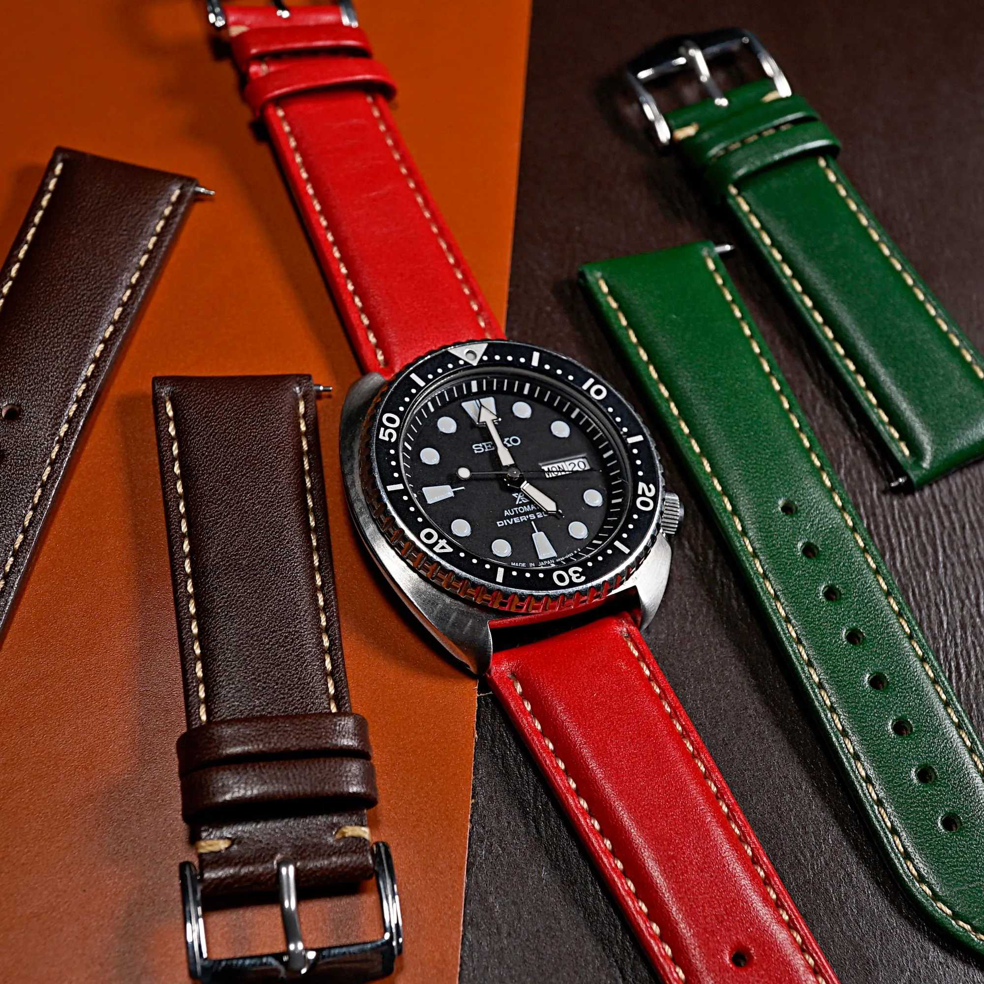 Quick Release Classic Leather Watch Strap in Red