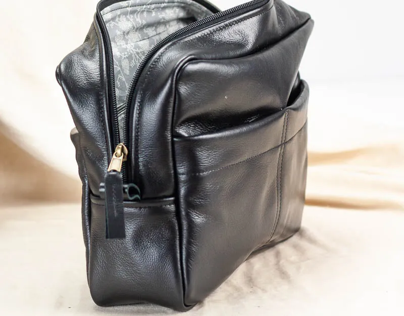 Ydra organizer - Black leather